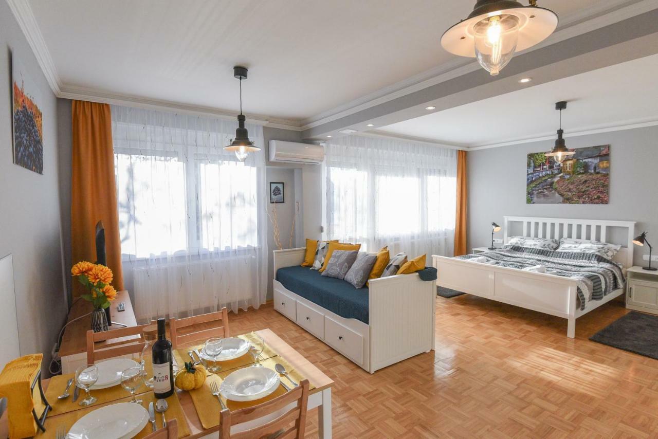 Vitalis Apartman Eger Esterno foto