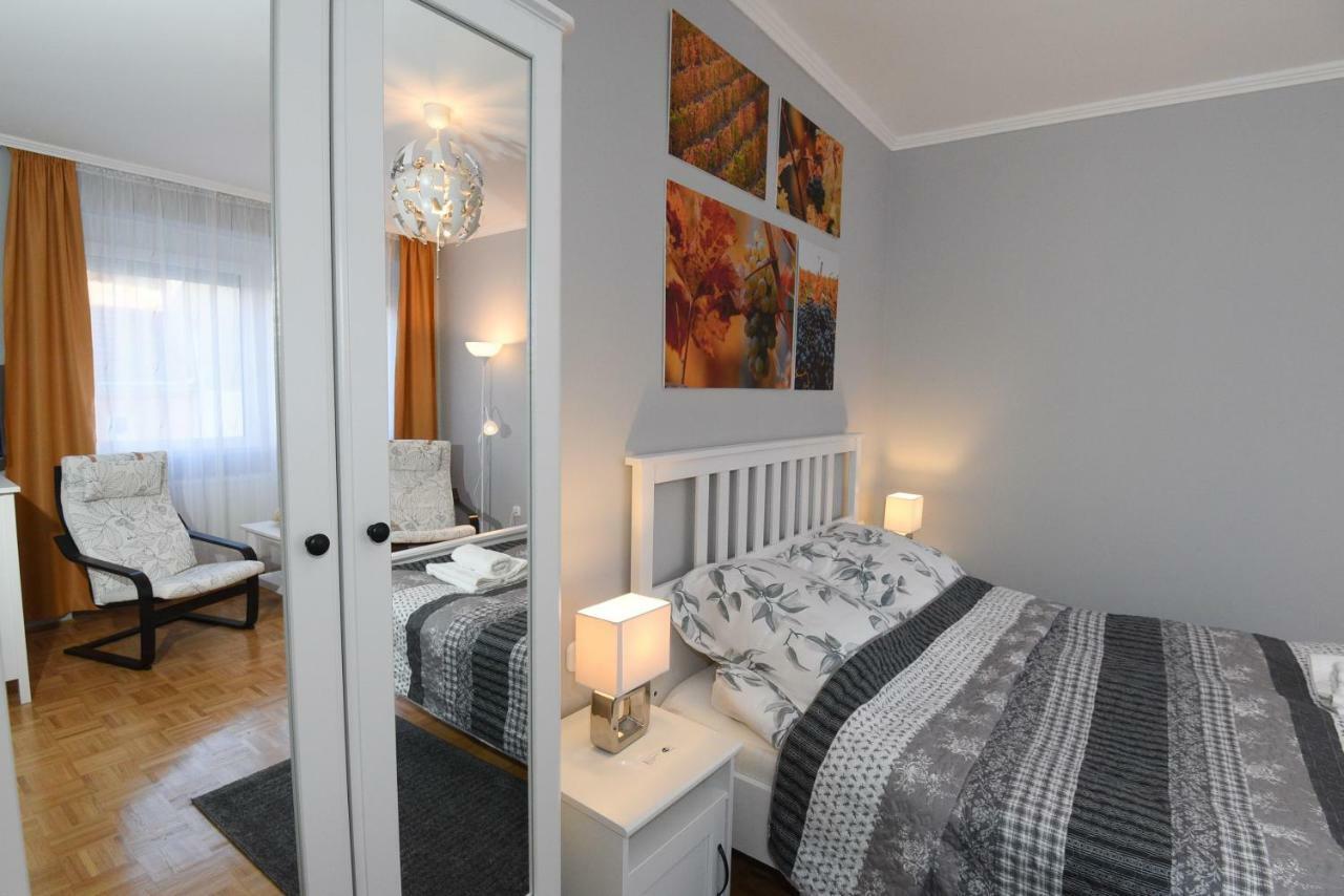 Vitalis Apartman Eger Esterno foto